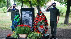 Пам’ятник загиблим на Донбасі відкрили у Вовчанську (фото)
