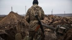 Украинские военные на Донбассе задержали стрелка-снайпера, у которого нашли военный билет так называемой «ЛНР»