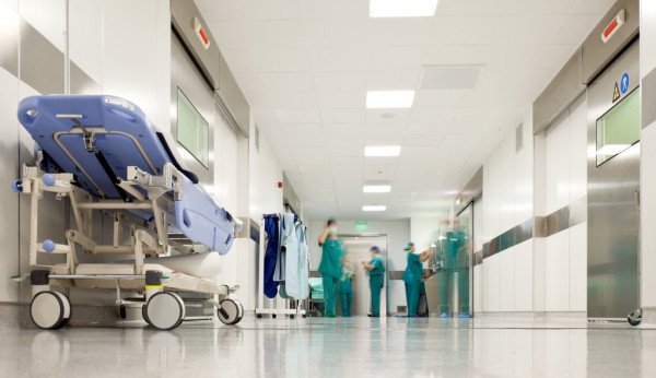 В Украине проведут проверки больниц, занимающихся лечением больных коронавирусом