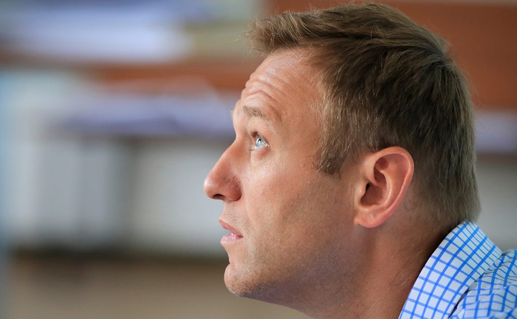 Интубация и здоровый организм стали залогом выздоровления: «Шарите» об отравлении Навального