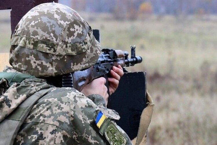 У районі Станиці Луганській російські бойовики застосували гранатомет