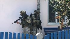 Министр внутренних дел показал детали спецоперации по задержанию террориста (видео)