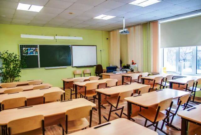 Навчальний рік у Харкові розпочнеться 1 вересня, але не виключається можливість повернути дистанційку