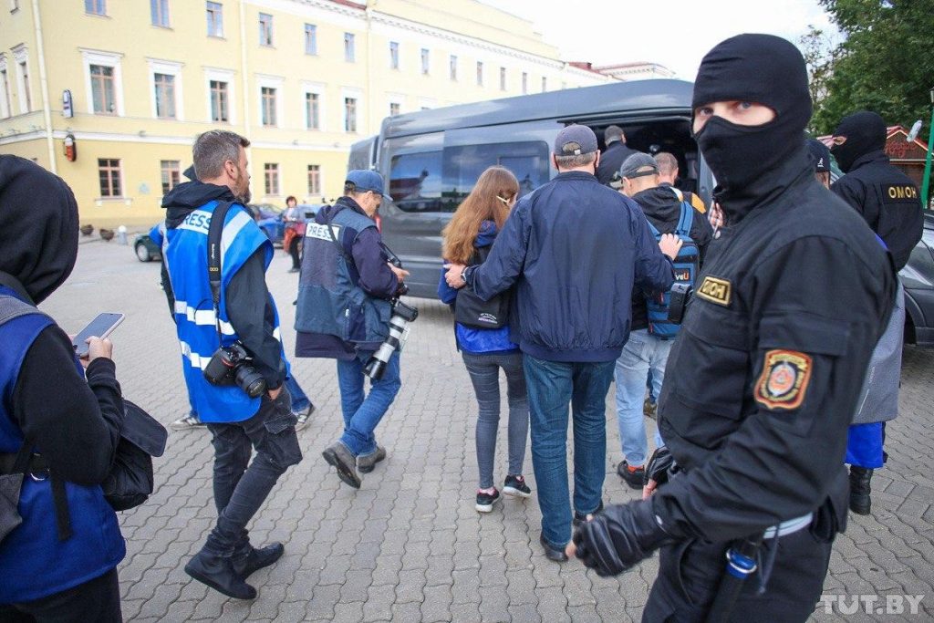 В Минске задержаны два десятка журналистов разных СМИ (фото)
