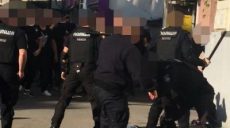 Экс-полицейского будут судить по подозрению в избиении людей на Харьков Прайде