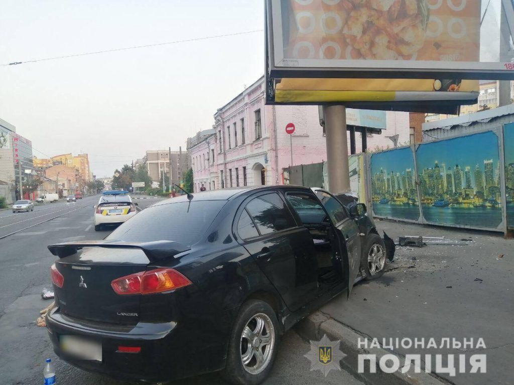 В Харькове в результате аварии погиб водитель