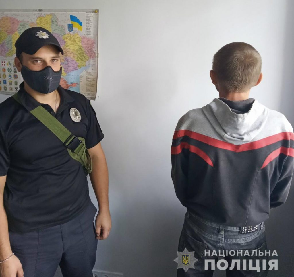 В Харьковской области мужчина изнасиловал 11-летнюю девочку