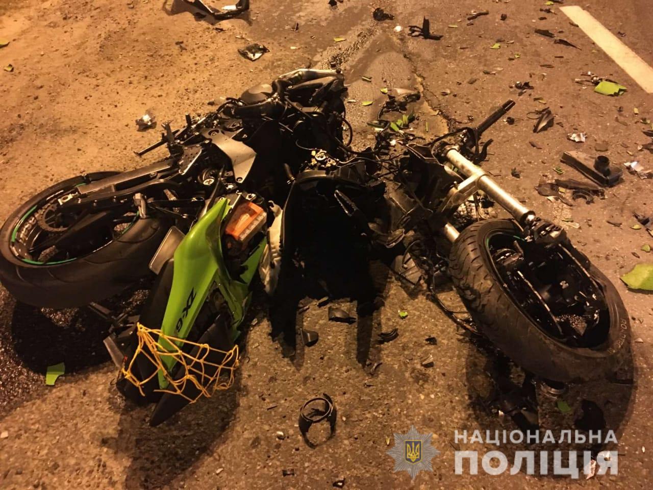 В Харькове скончался попавший в аварию мотоциклист (фото)