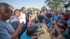 «Пожары тушит авиация МВД»: Арсен Аваков прокомментировал пожары на Харьковщине (видео, фото)
