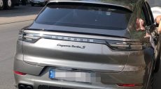 Патрульные нашли Porsche, который дрифтовал в центре Харькова (фото)