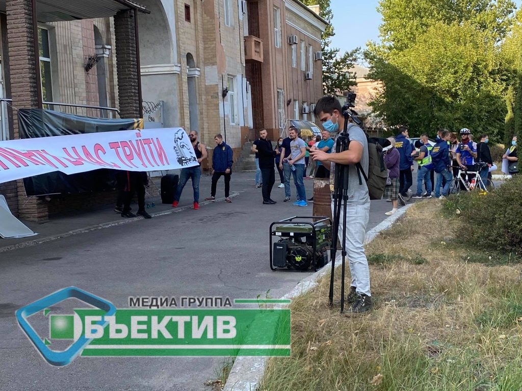 Втомилися від обіцянок влади: харків’яни погрожують провести під «коксохімом» 24 години (фото)