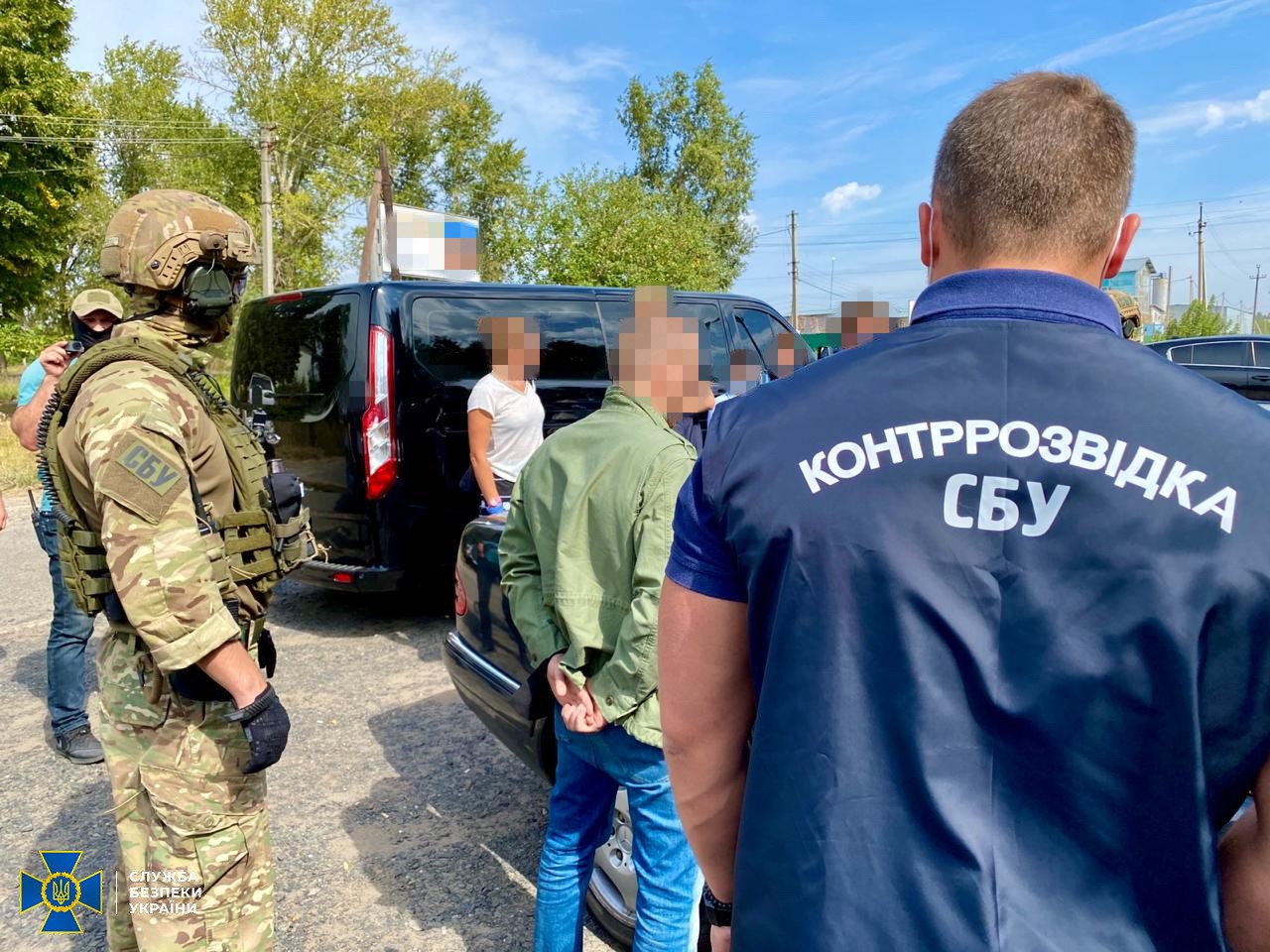 СБУ задержала харьковчанина при попытке незаконно легализовать в Украине россиянина с Кавказа