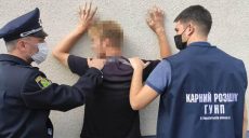 У Харкові чоловік пограбував квартиру через вікно (фото)