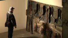 У Харкові експонується виставка художника, роботу якого подарували Папі римському (відео)
