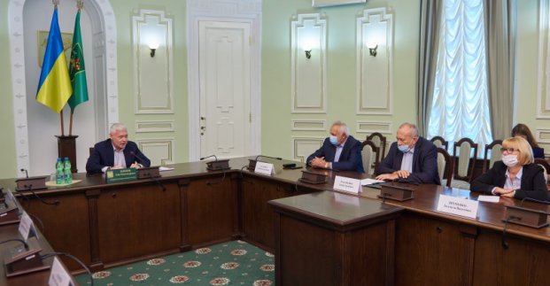 Харьковский горсовет подпишет трехсторонний договор с профсоюзами и работодателями