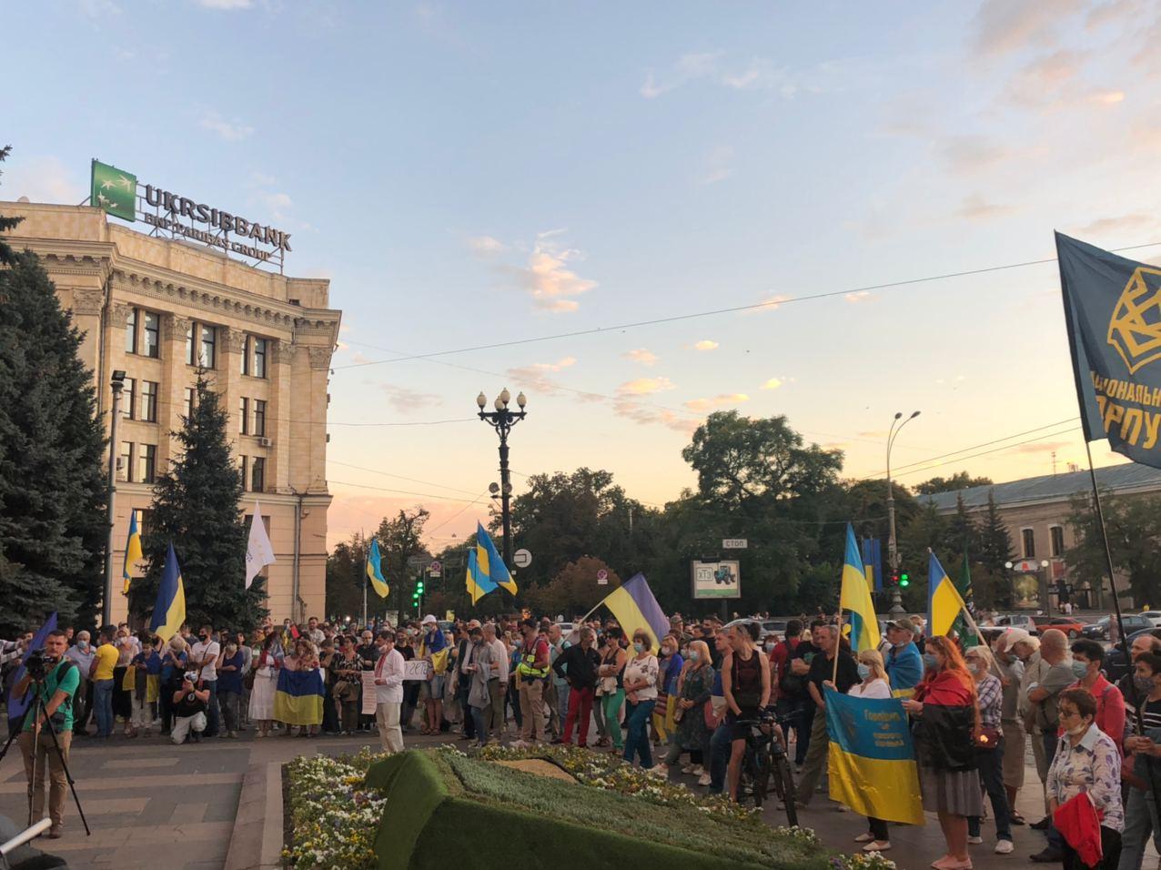 Під ХОДА пікетують під гаслом «Ми не дамо, щоб нашу землю топтали якісь орки» (фото, відео)