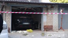 57-летний мужчина покончил собой в гараже на ул. Алчевских в Харькове (фото)