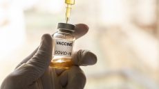 Больше половины украинцев не хотят вакцинироваться от коронавируса