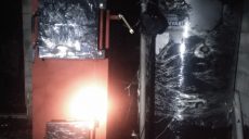 В Харькове на пожаре спасена двухлетняя девочка