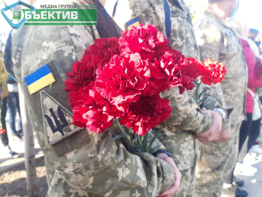 У Харкові вшанували пам’ять загиблих курсантів і офіцерів (фото)