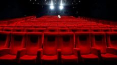 Як харківські кінотеатри працюють у «червоній» карантинній зоні (відео)