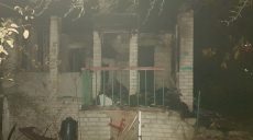 Под Харьковом горела дача (фото)