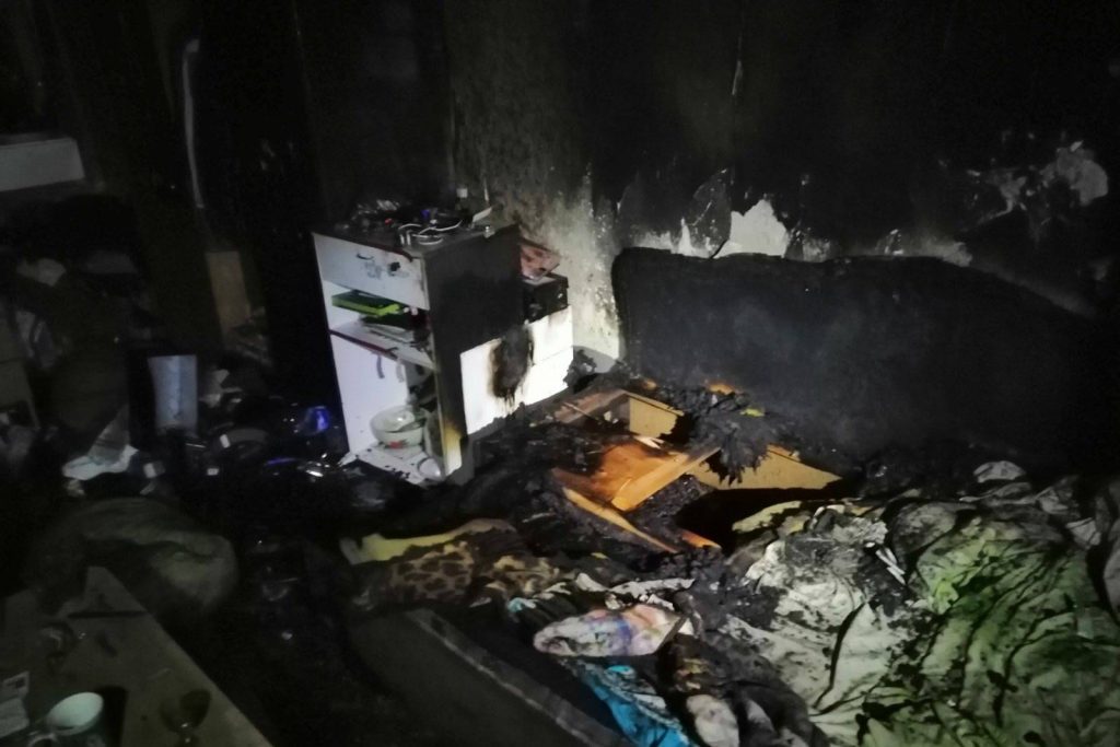 В Харькове произошел пожар в квартире двухэтажного дома (фото)