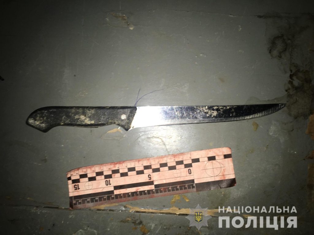 Мужчина устроил разбойное нападение в Харькове