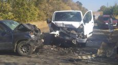 На Харьковщине полиция устанавливает обстоятельства аварии со смертельным исходом