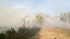 Харьковские пограничники погасили два пожара, которые переместились из России