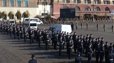 На майдані Свободи попрощалися із загиблими в авіатрощі під Чугуєвом (відео)