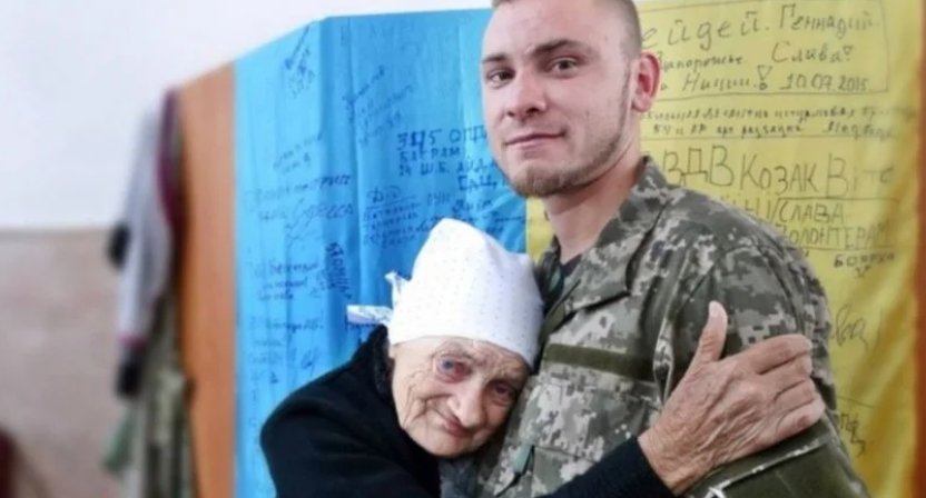 У Дніпрі померла відома волонтерка бабуся Лю — вона пережила Голодомор та Другу світову війну