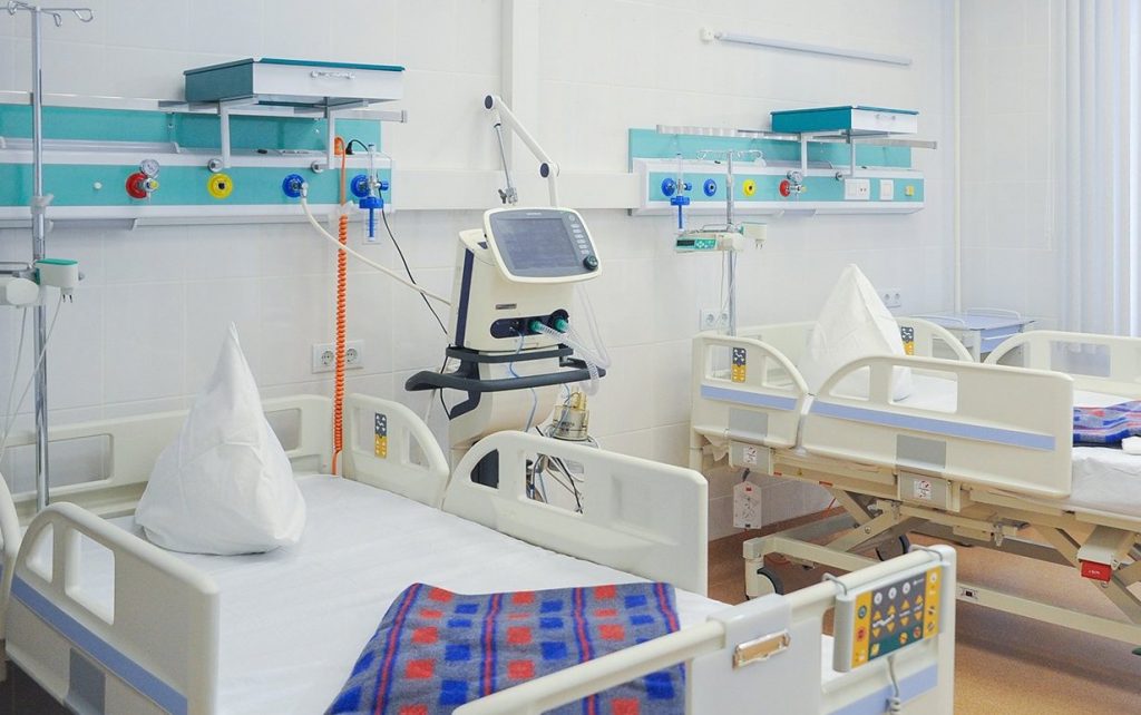В Украине загружено более 60% коек, выделенных для коронавирусных пациентов — МОЗ