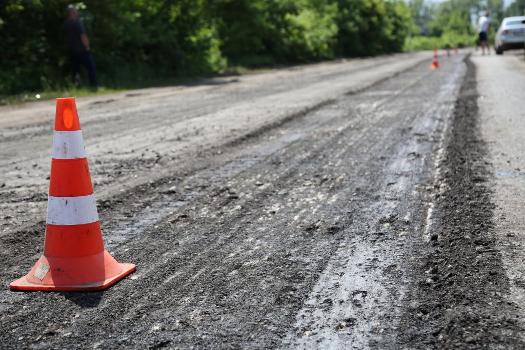В Харькове повторно отремонтируют дорогу
