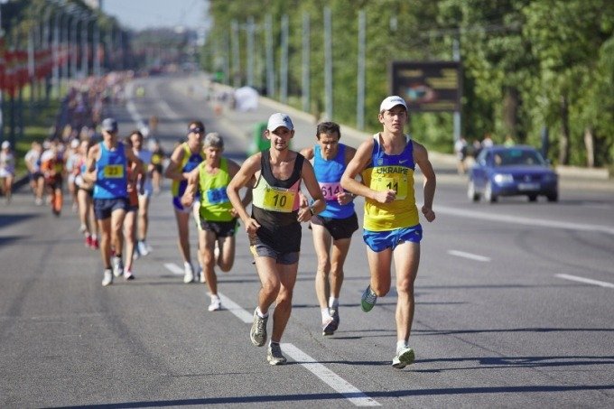На марафоні у Харкові зупинилось серце у бігуна