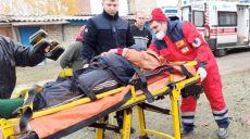 В Купянском районе спасатели помогли пенсионерке, упавшей в погреб