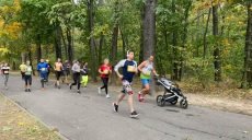 У Харкові помер чоловік на дистанції спортивного марафону (фото, відео)
