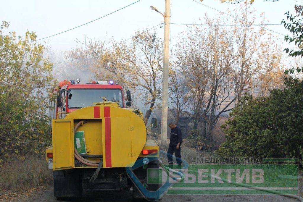 Гасили власноруч та збирали речі: постраждалі у пожежі в Жигорі розповіли як розповсюджувався вогонь (фото)