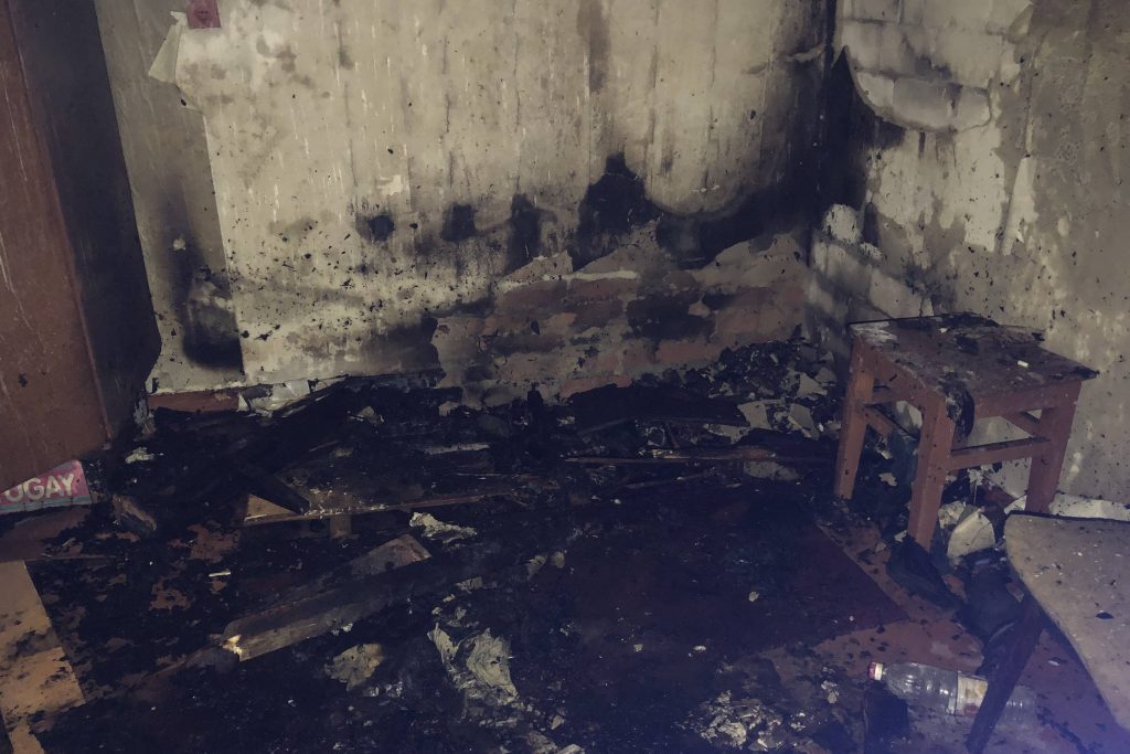 В Изюме после тушения пожара в квартире обнаружено тело погибшего хозяина