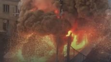 В Челябинске в больнице, где принимают пациентов с COVID-19, взорвалась кислородная будка (видео)