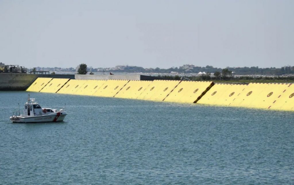 Венецію захистять від повеней: розпочалися випробовування системи захисту Mose