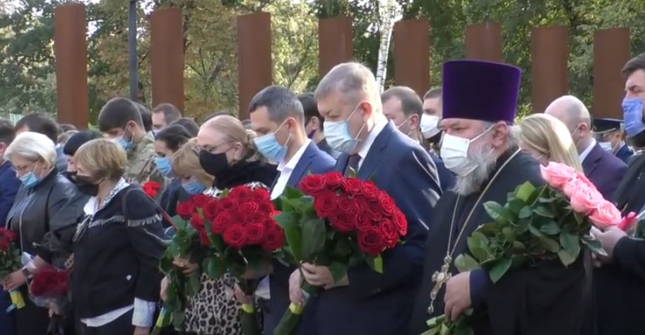 У Харкові вшанували пам’ять захисників України (відео)