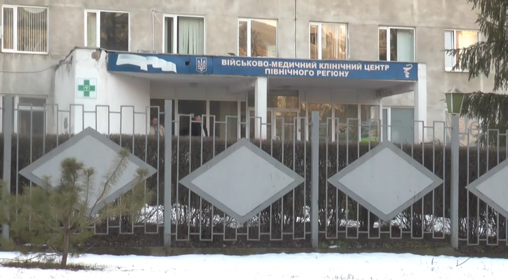 В Харьковский военный госпиталь поступают новые больные COVID-19