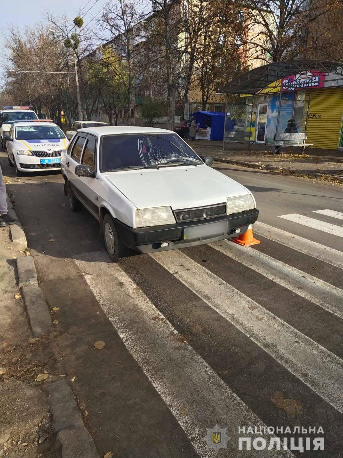 На пешеходном переходе женщина-водитель сбила семилетнего мальчика (фото)