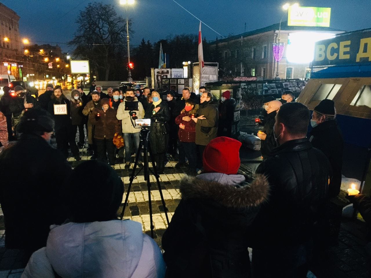“Запали свічку”: Харків долучився до всеукраїнської акції в пам’ять про жертв Голодоморів (фото)