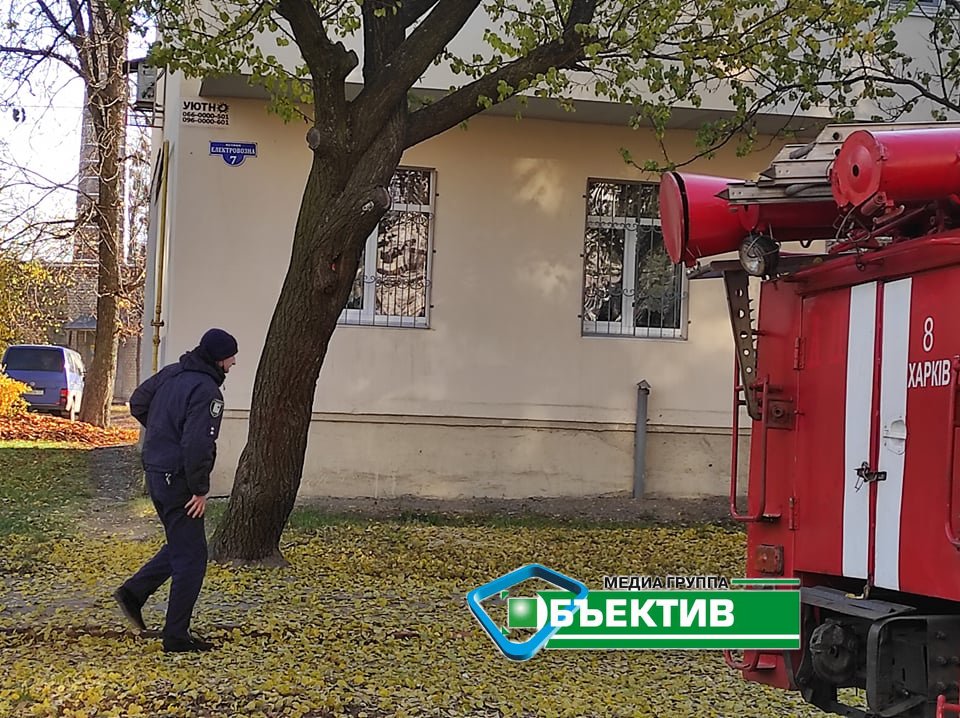 В Харькове в жилом доме начался пожар (видео, фото)