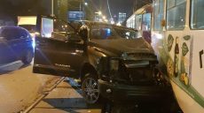 Водитель Тойота, пострадавший при столкновении с трамваем, был нетрезв — полиция (фото)
