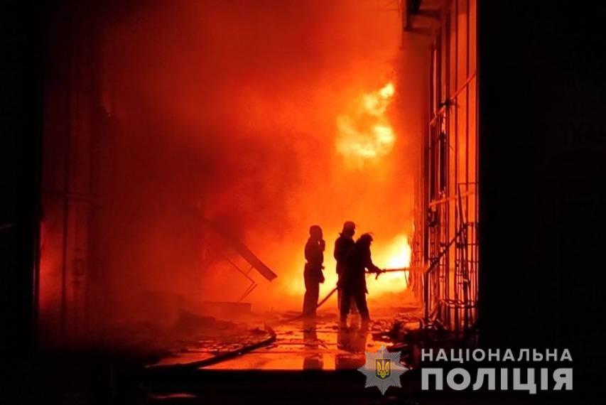 По факту пожара в ТЦ «Барабашово» открыли уголовное производство