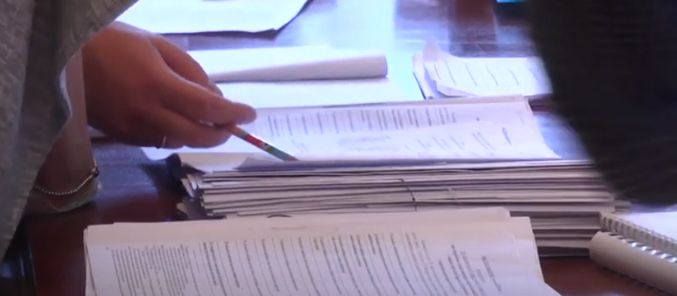 Не той підпис: у Харкові розглянули позов щодо скасування реєстрації Кернеса мером (відео)