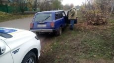 На Харьковщине пьяный водитель не смог скрыться от полицейских (фото)